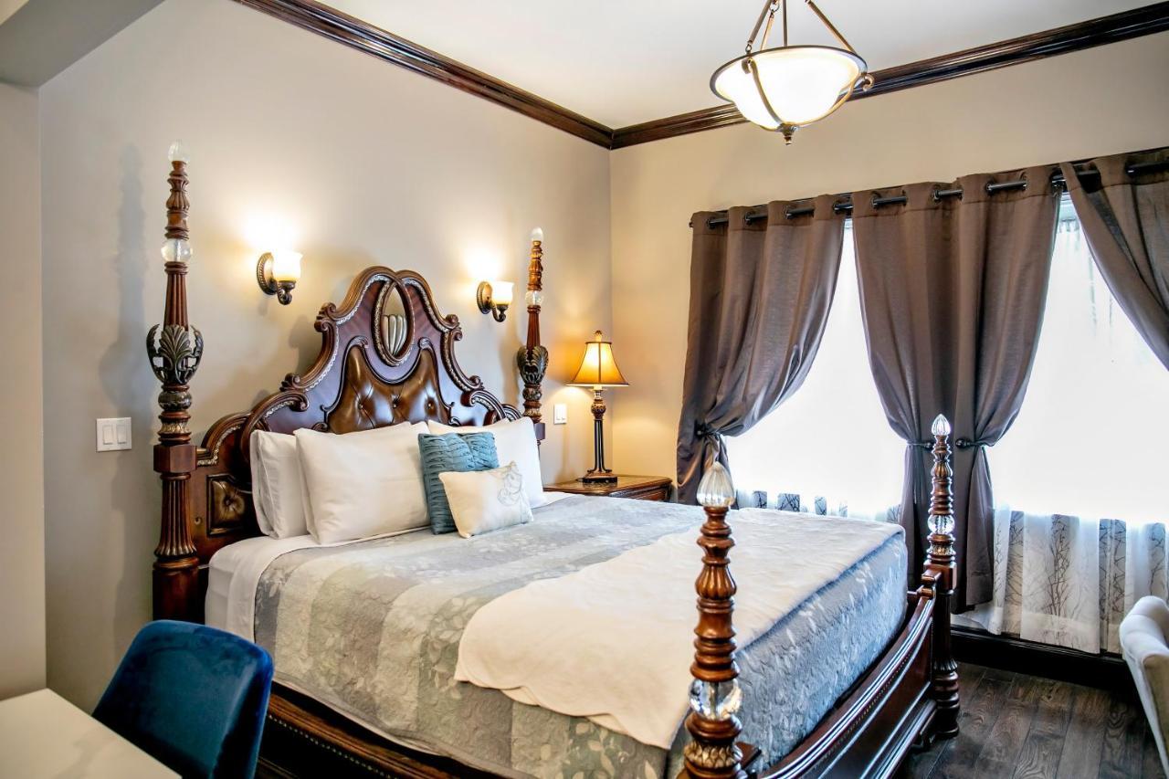 Puddicombe House Hotel New Hamburg Bagian luar foto