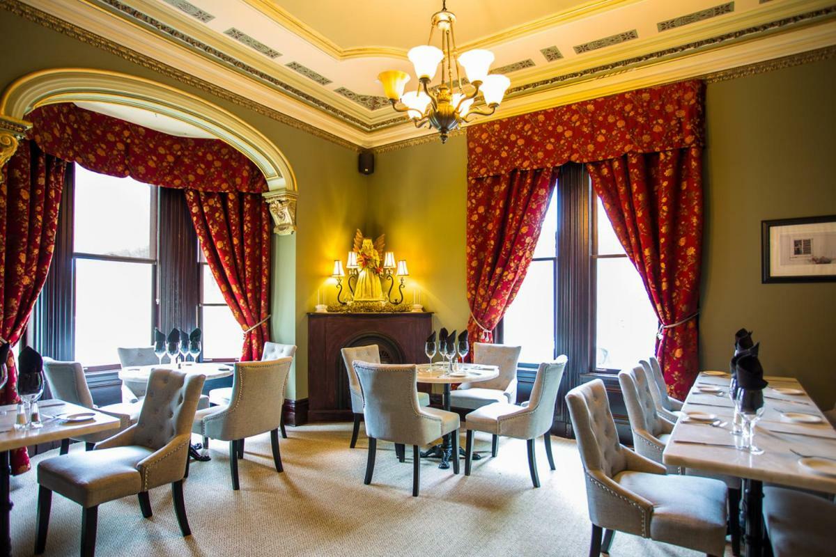 Puddicombe House Hotel New Hamburg Bagian luar foto